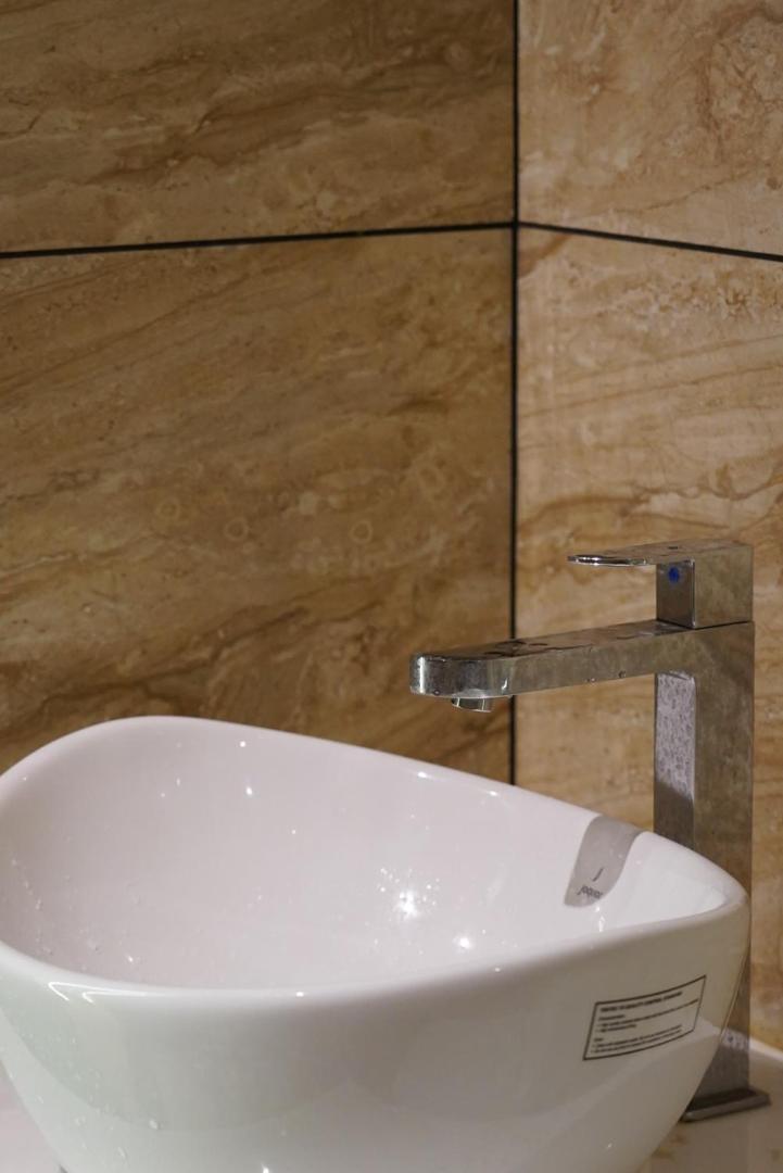 Dn Hotel Kochi المظهر الخارجي الصورة